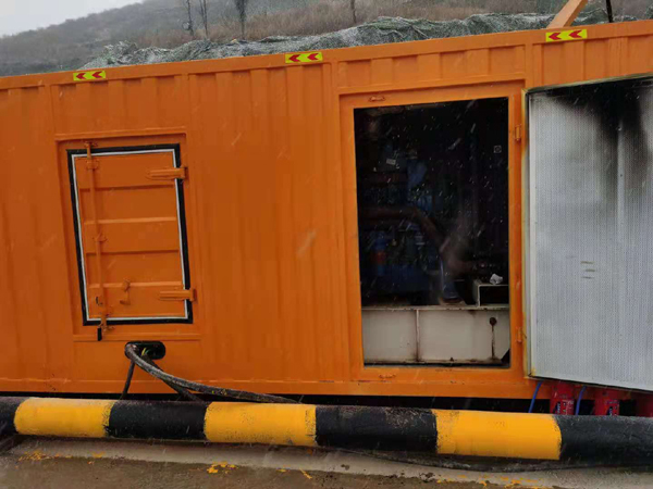 杨市办事处发电机出租 柴油发电机组电压低报警怎么办?
