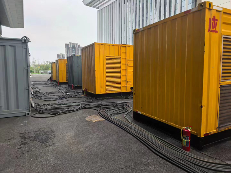 杨市办事处不同季节柴油发电机组保养有哪些注意事项？