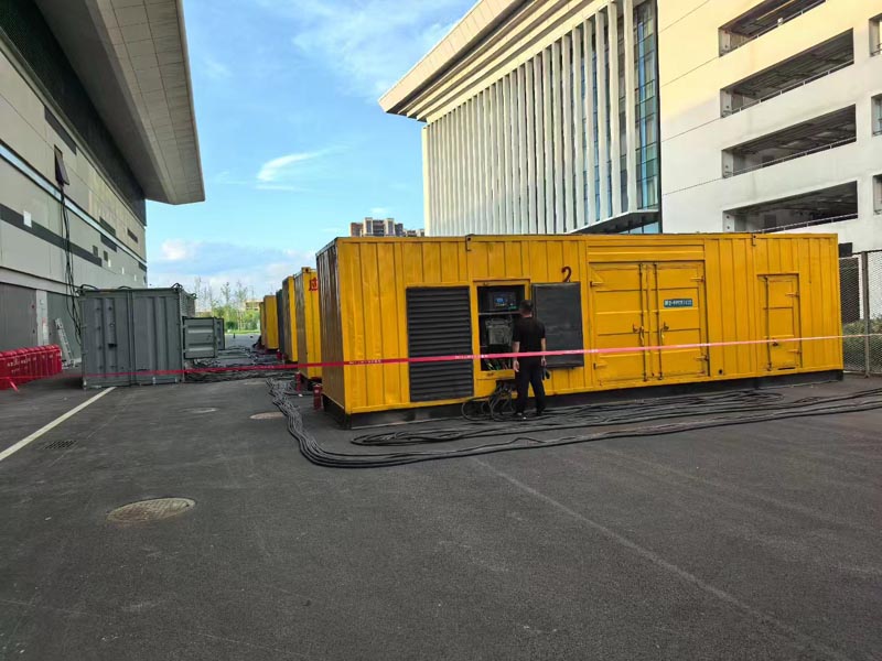 杨市办事处柴油发电机冬季保养注意事项？